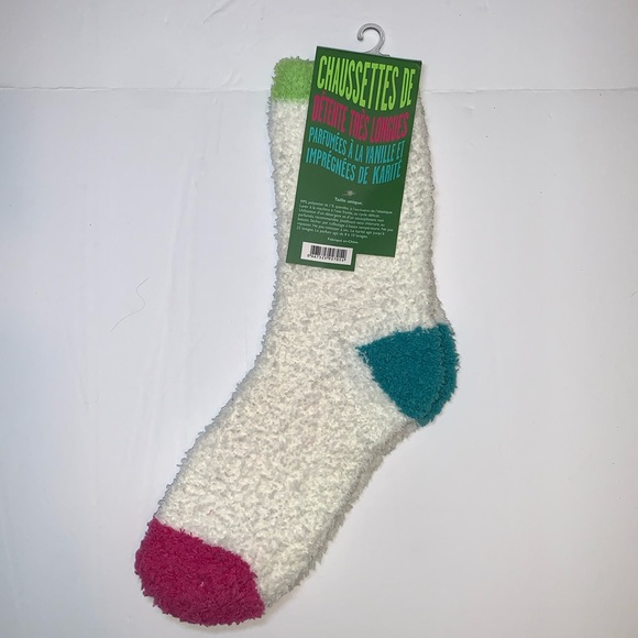 NWT Vanilla Scented Shea Infused Bath & Body Works Extra-Long Lounge Socks - Picture 5 of 12